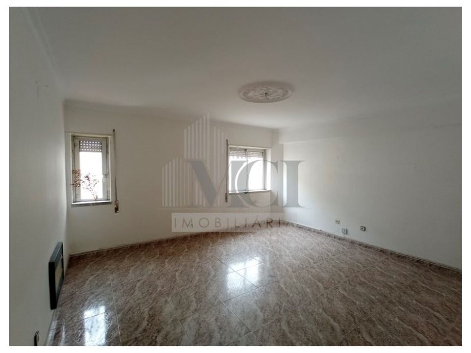 Leilighet i Carregado, Lisbon - bilde 1