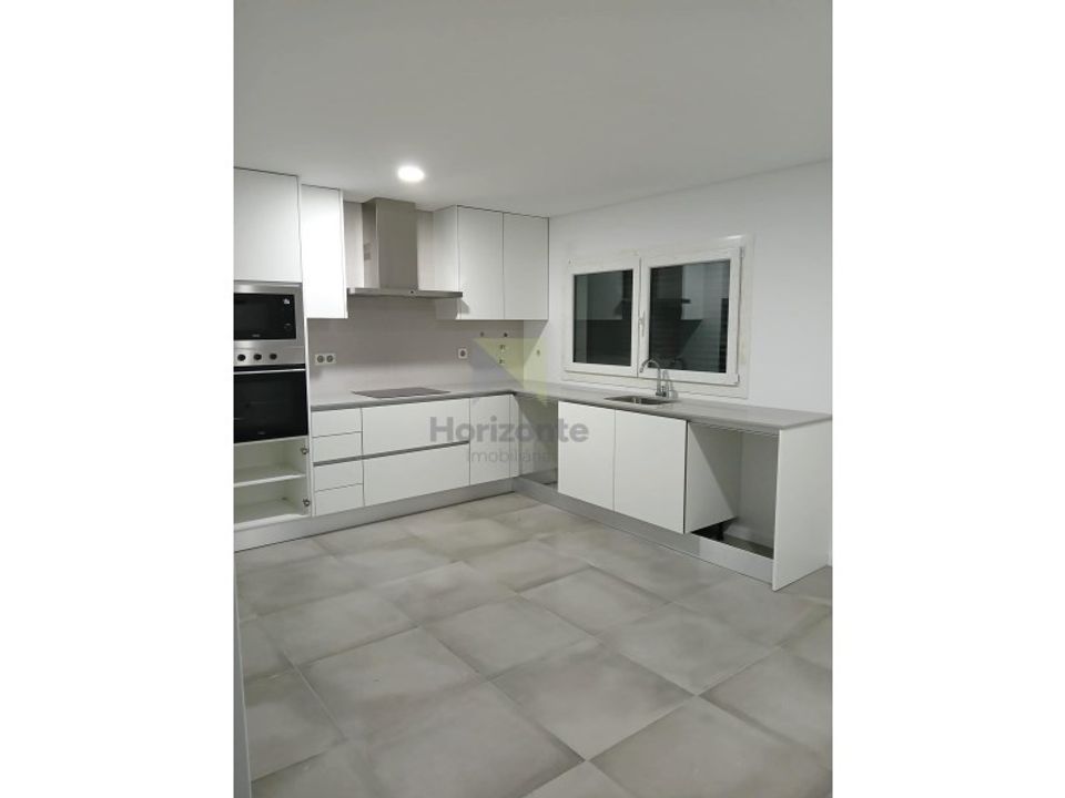 Villa i Fernao Ferro, Setubal - foto 1