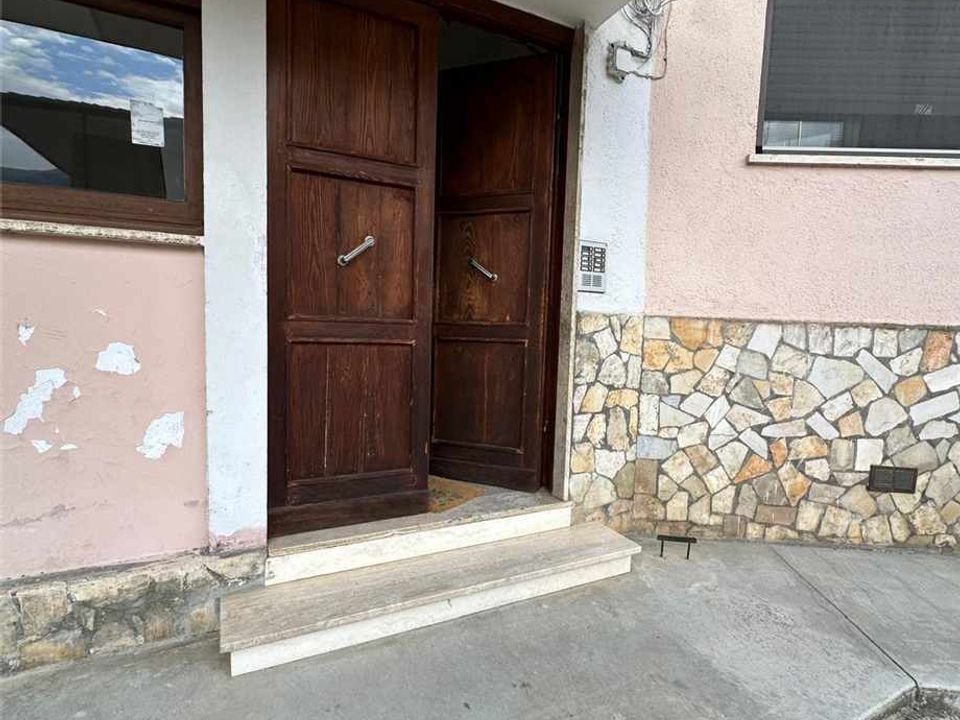 Apartamento en Pratola Peligna, L'Aquila - foto 2