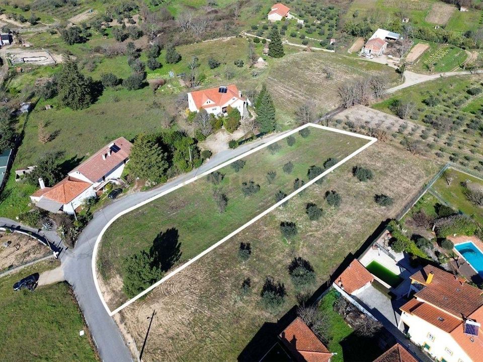 Helårsgrund i Ferro, Castelo Branco - foto 2