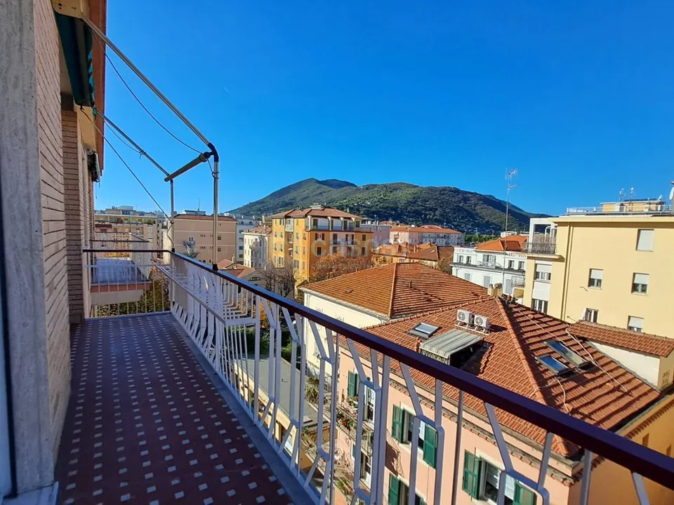 Lejlighed i Albenga, Savona - foto 1
