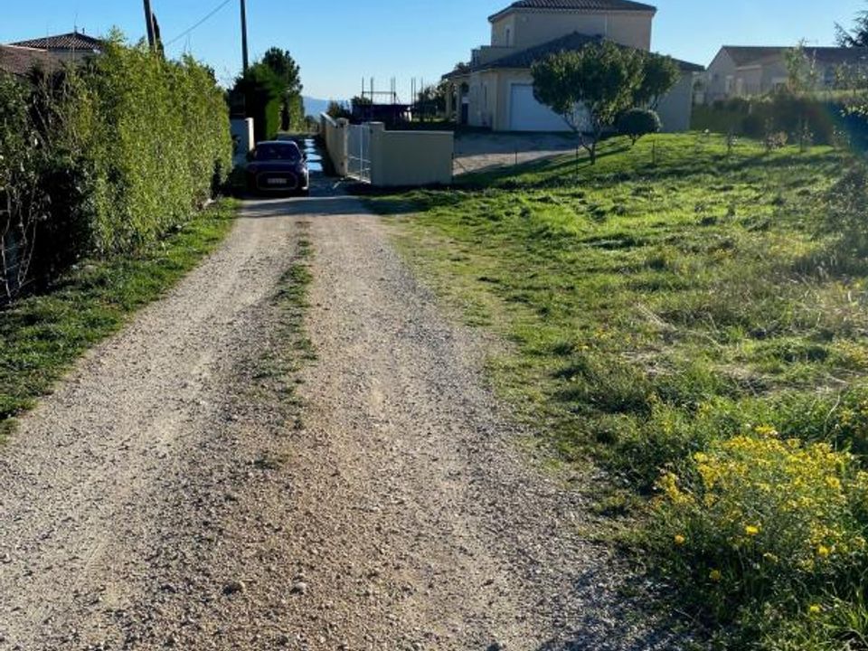Helårsgrund i Saint-Péray, Ardeche - foto 4