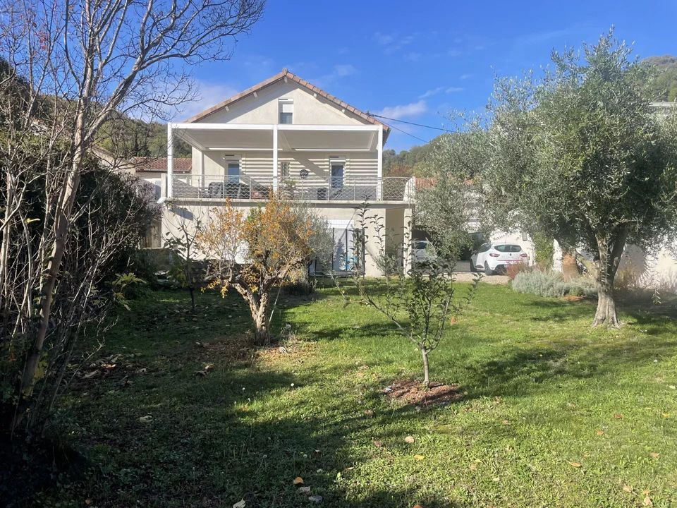 Villa in Le Teil, Ardeche - foto 1