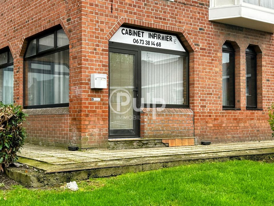 Erhvervsejendom i Courrières, Pas-de-Calais - foto 1