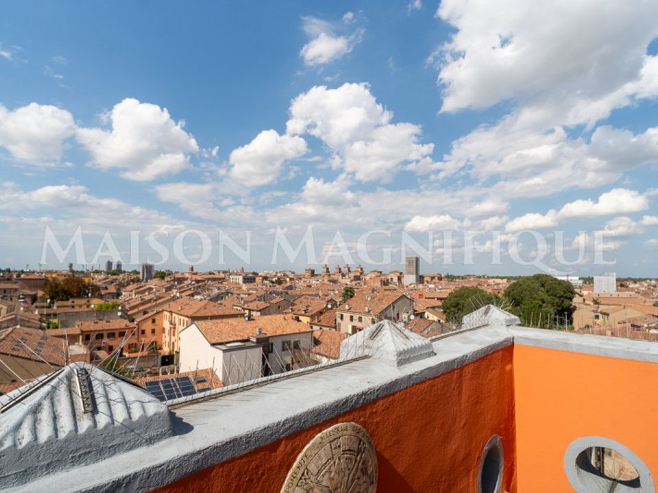 Erhvervsejendom i Ferrara, Ferrara - foto 1