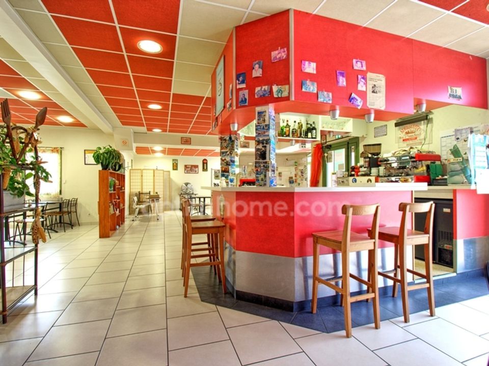 Erhvervsejendom i Saint-Jean-de-Losne, Cote-d'Or - foto 2