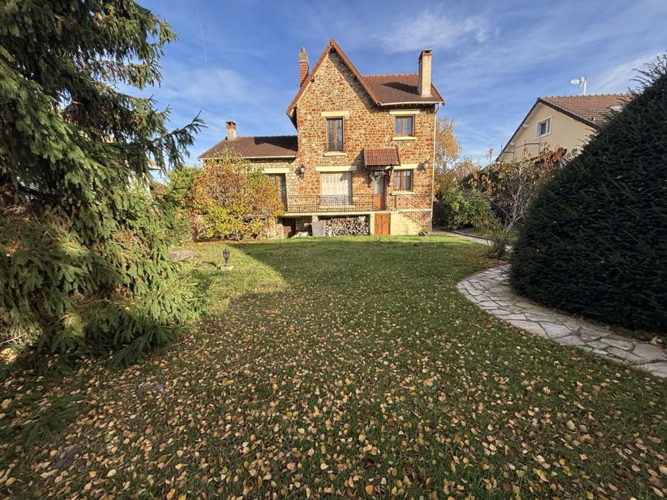 Villa i Sainte-Geneviève-des-Bois, Essonne - foto 2