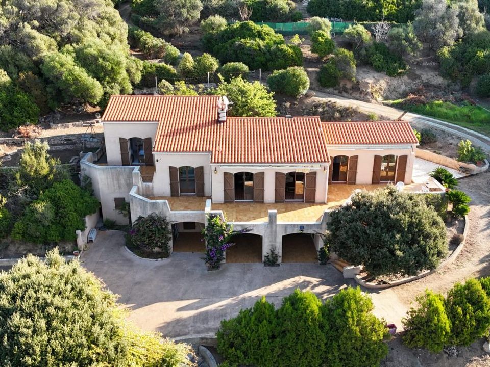 Villa i Vico, Corse-du-Sud - bilde 1