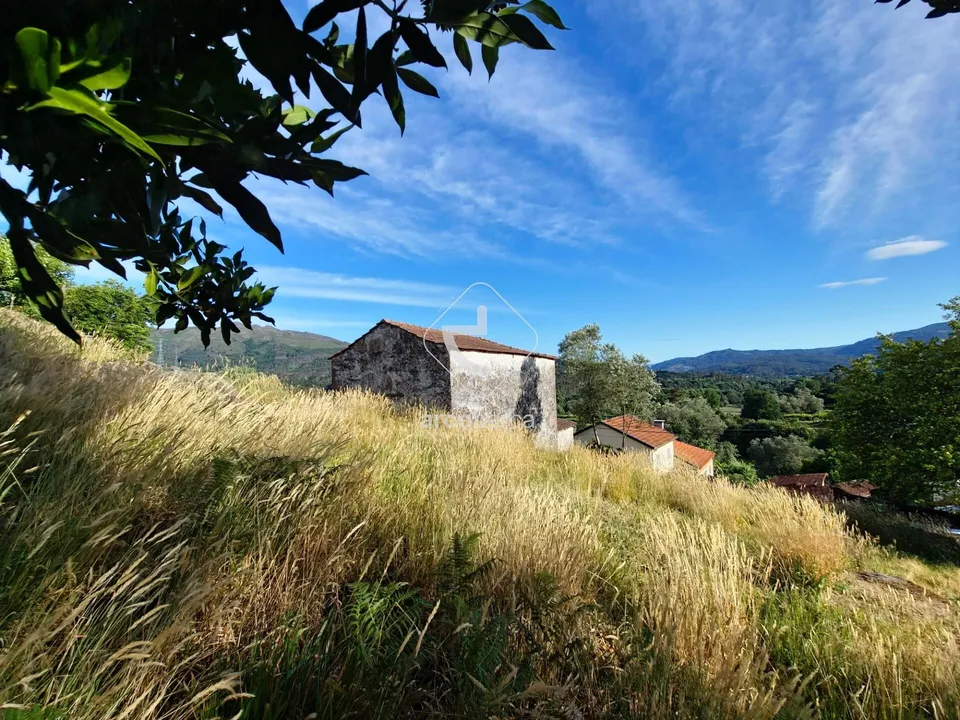 Farm i Arcos de Valdevez, Viana do Castelo - foto 1