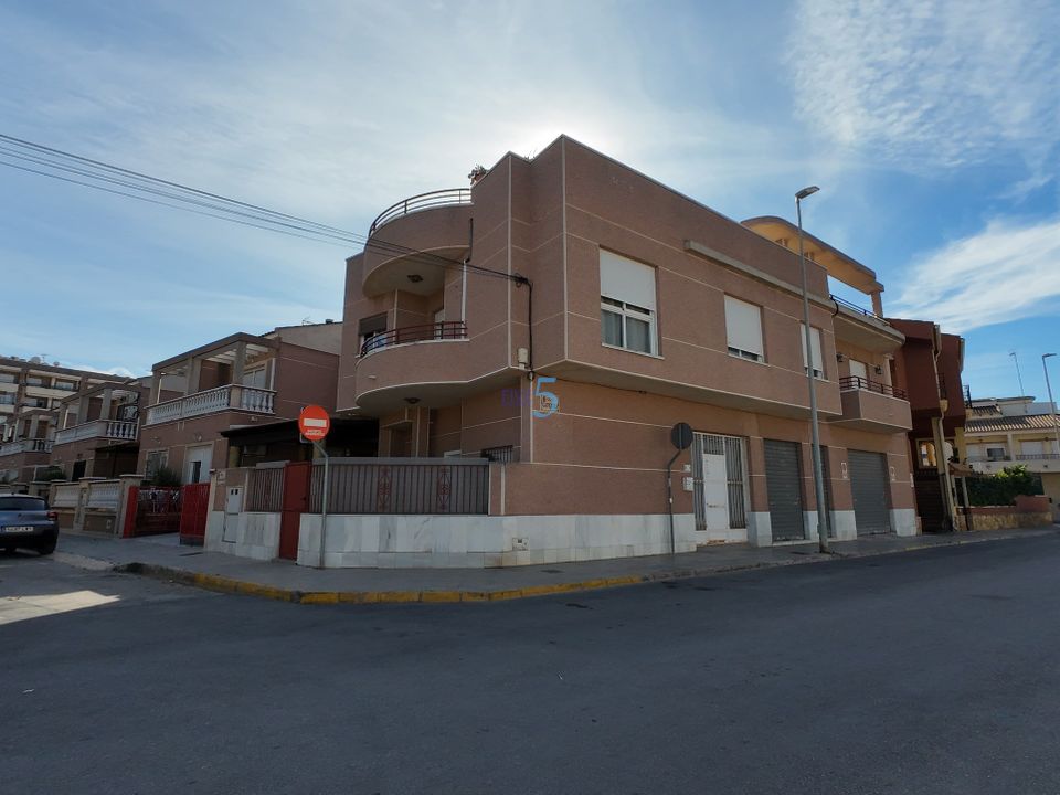 Byhus i Almoradi, Alicante - foto 1