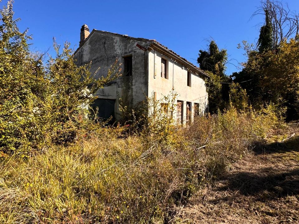 Villa i Montegiorgio, Fermo - foto 1