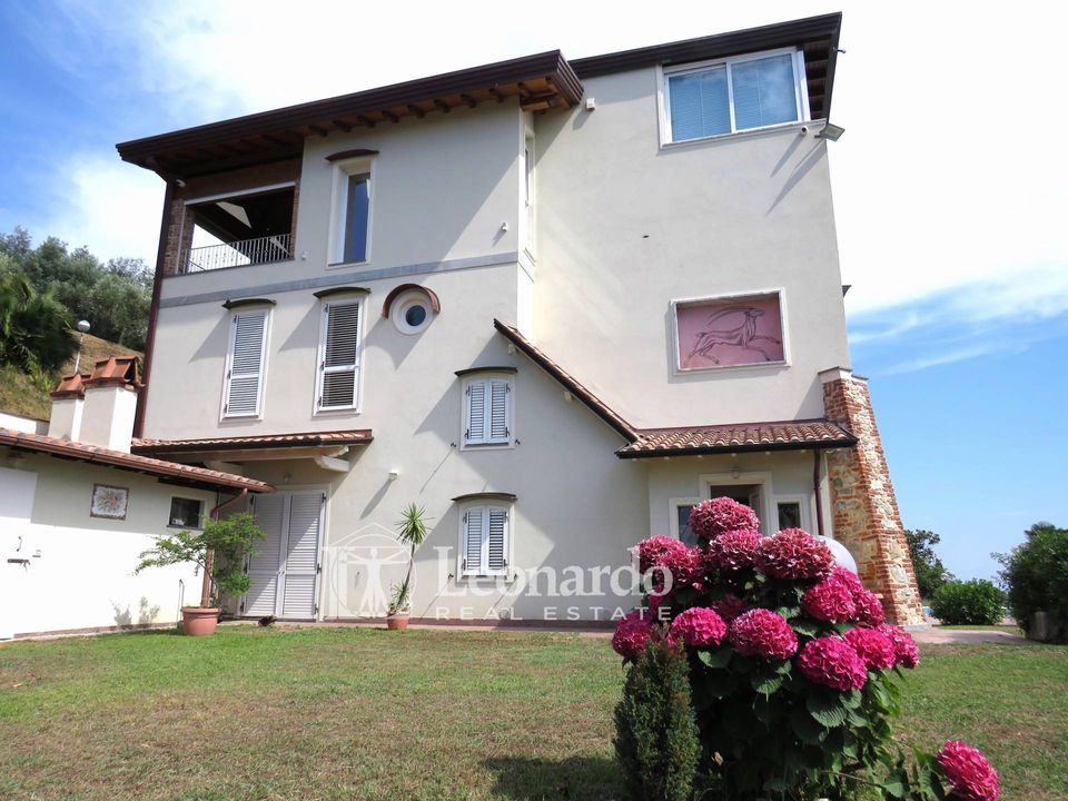 Villa i Massarosa, Lucca - foto 1