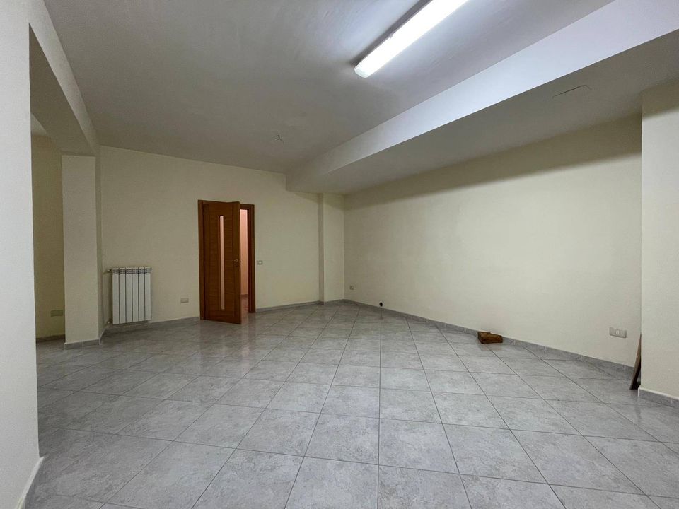 Erhvervsejendom i Casapulla, Caserta - foto 2