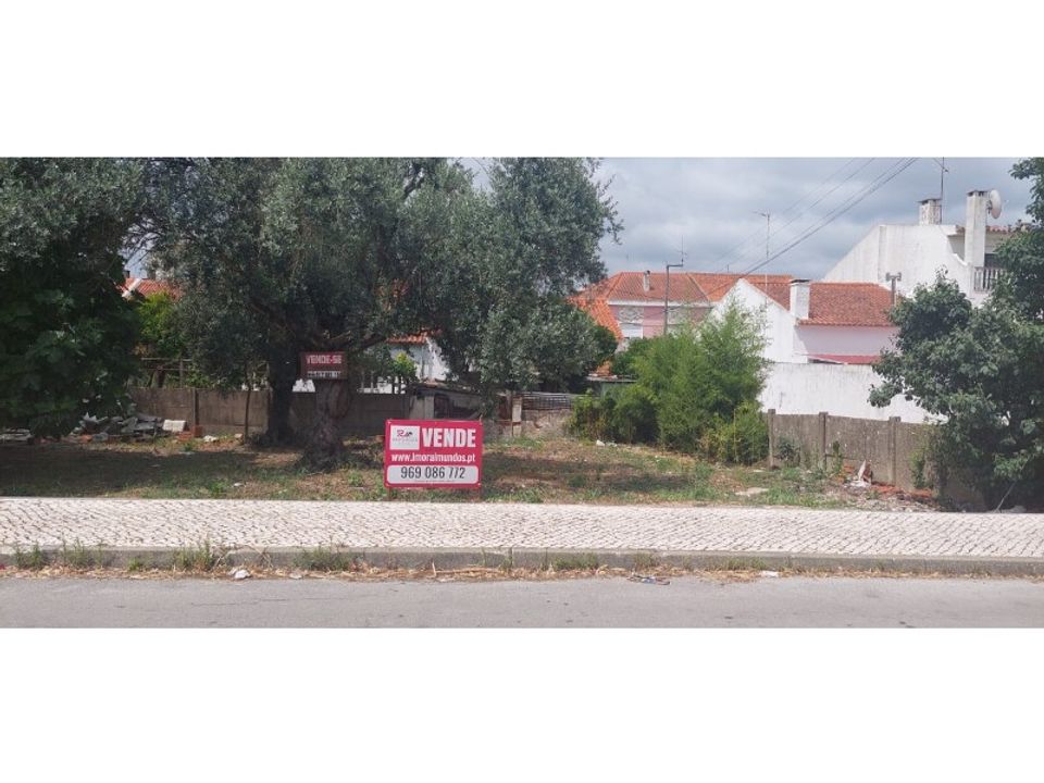 Helårsgrund i Entroncamento, Santarem - foto 2