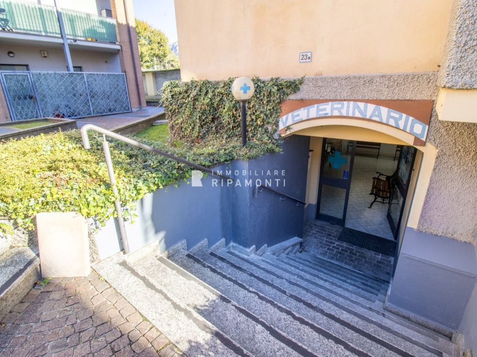 L'establiment comercial a Olginate, Lecco - foto 2