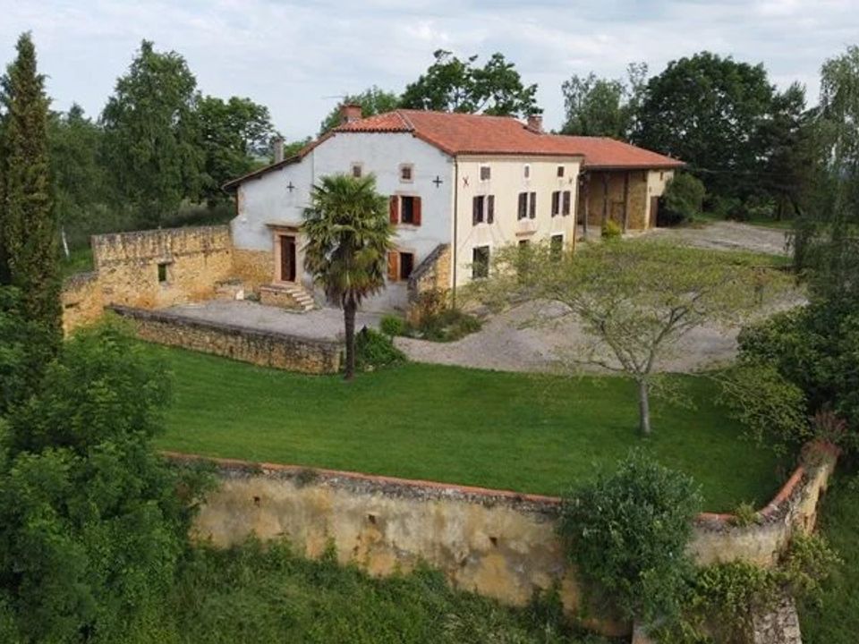 Granja en Saint-Marcet, Haute-Garonne - foto 1