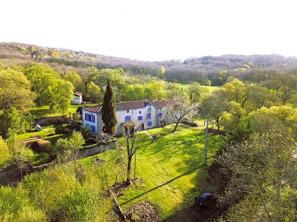 Farm i Le Mas-d'Azil, Ariege - foto 1