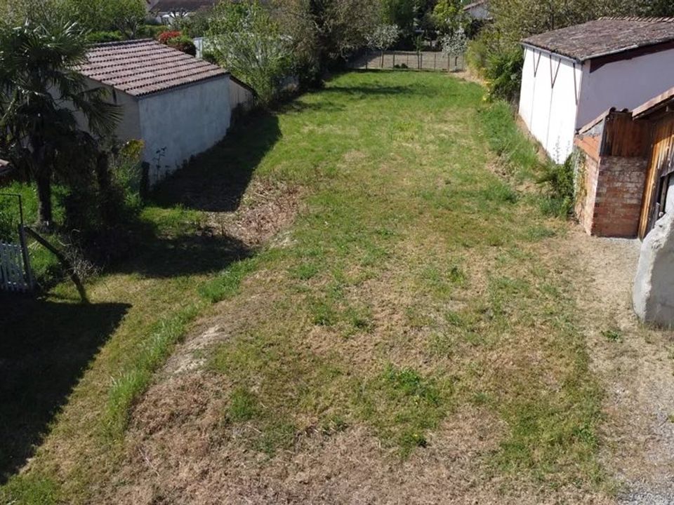 Helårsgrund i L'Isle-en-Dodon, Haute-Garonne - foto 1