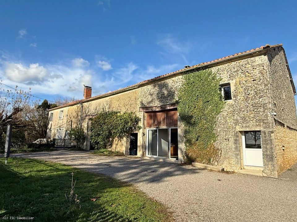 Villa i Aunac, Charente - foto 1