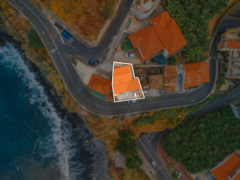 Byhus i Camara de Lobos, Madeira - foto 3