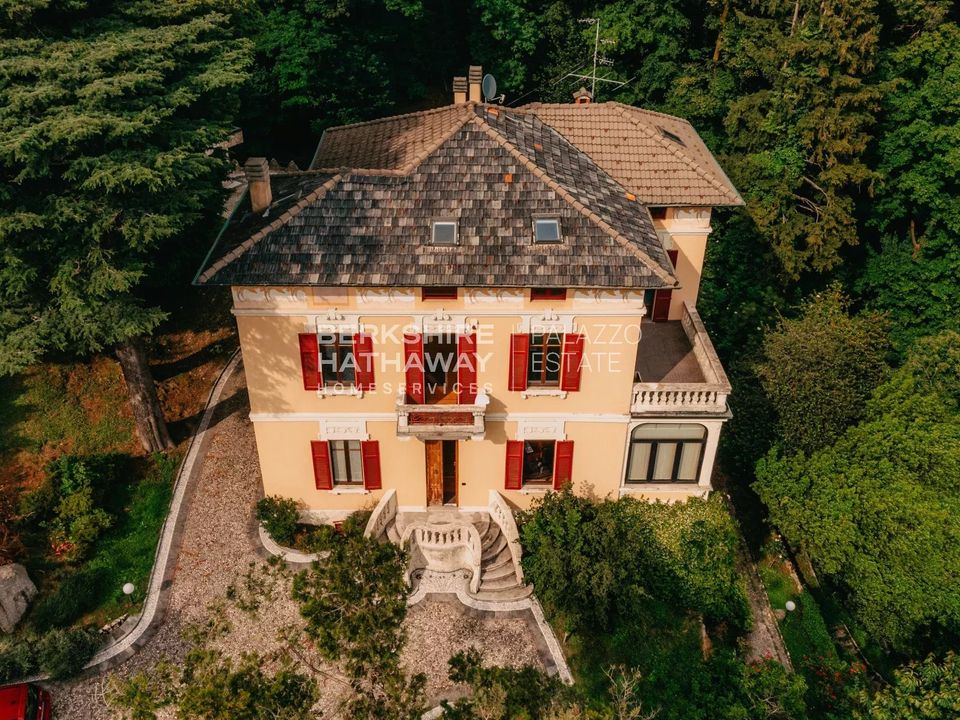 Villa i Brunate, Como - foto 1