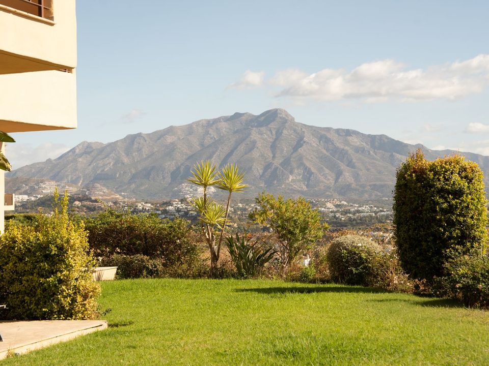 Lejlighed i Benahavis, Malaga - foto 1