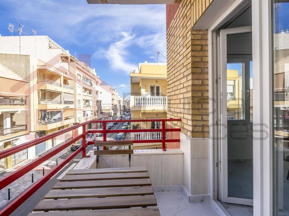 Lejlighed i Torrevieja, Alicante - foto 4