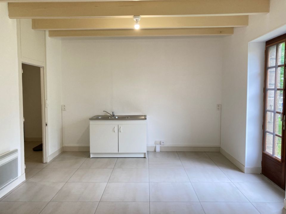 Villa em Saint-Laurent-de-Ceris, Charente - foto 2