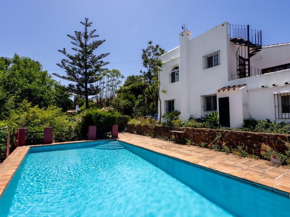 Villa i Alhaurin El Grande, Malaga - foto 1