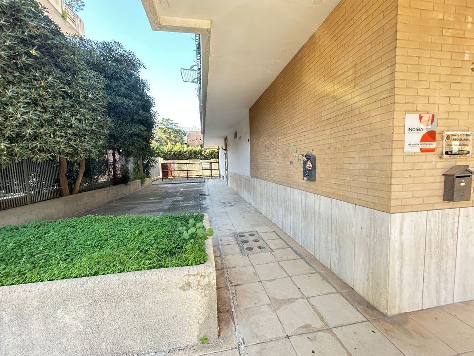 Erhvervsejendom i Lecce, Lecce - foto 2