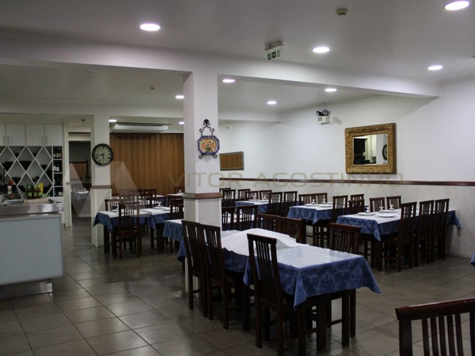 Erhvervsejendom i Almeirim, Santarem - foto 2