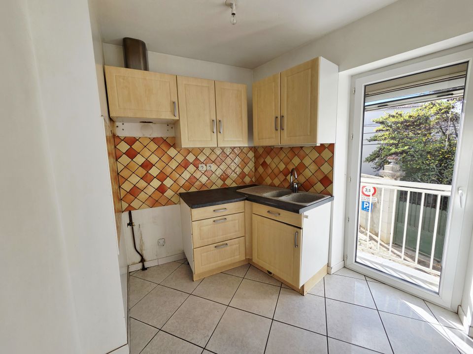 Landsbyhus i Bassan, Herault - foto 3