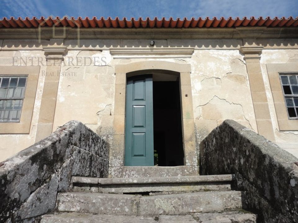 Erhvervsejendom i Penhalonga e Pacos de Gaiolo, Porto - foto 1