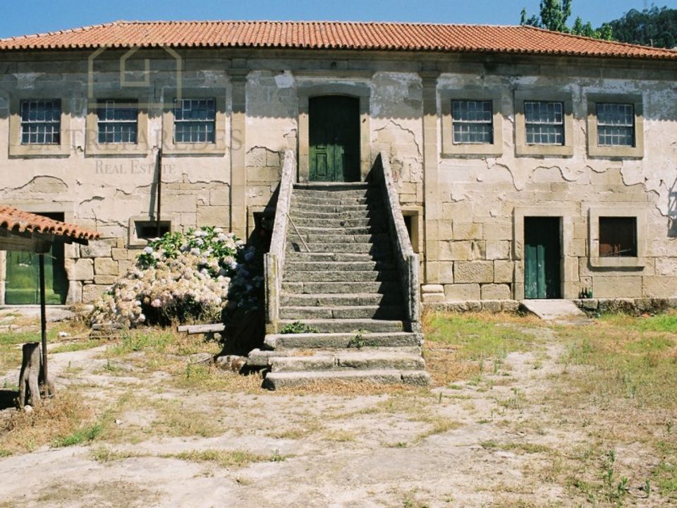 Erhvervsejendom i Penhalonga e Pacos de Gaiolo, Porto - foto 5