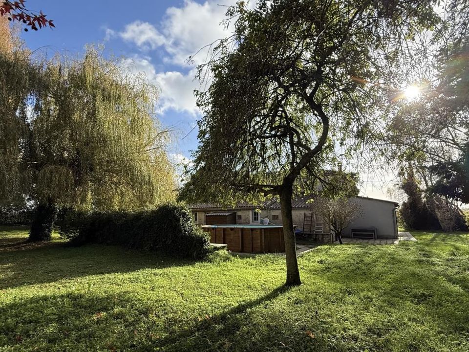Villa i Mortagne-sur-Gironde, Charente-Maritime - foto 2