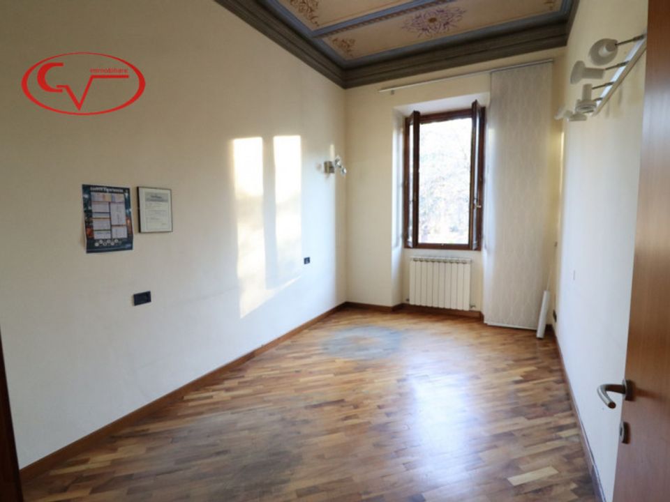 Lejlighed i Montevarchi, Arezzo - foto 2