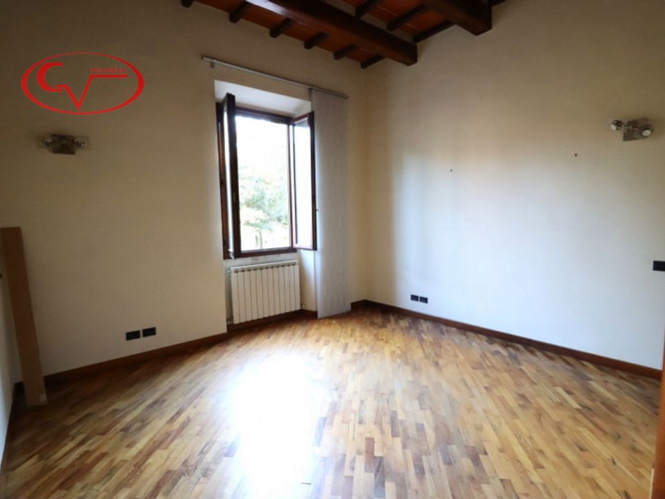 Lejlighed i Montevarchi, Arezzo - foto 4