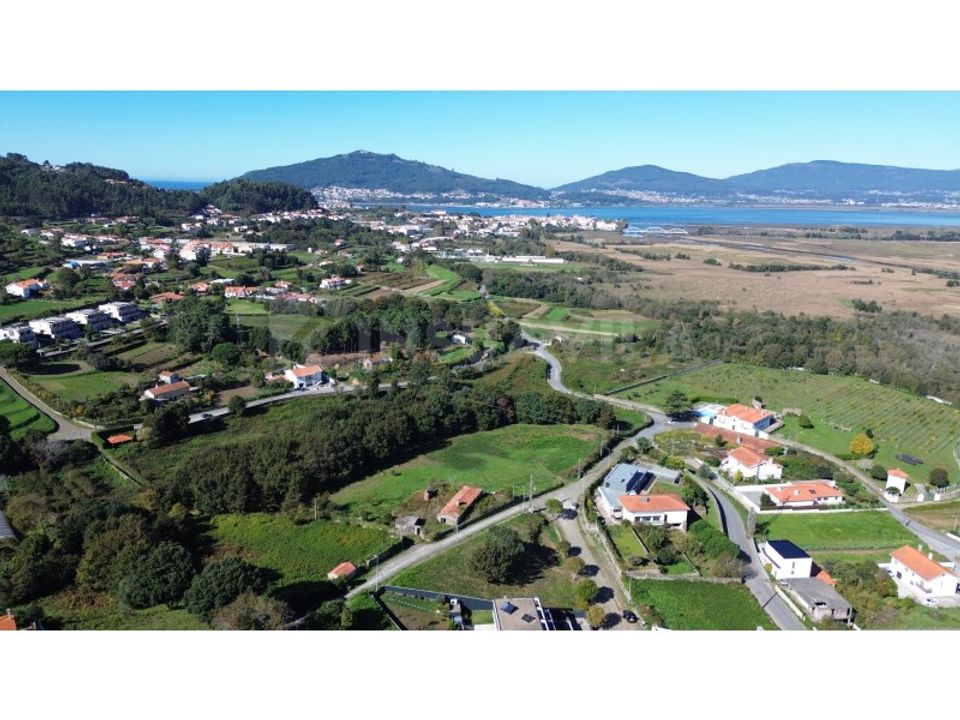 Helårsgrund i Venade e Azevedo, Viana do Castelo - foto 3
