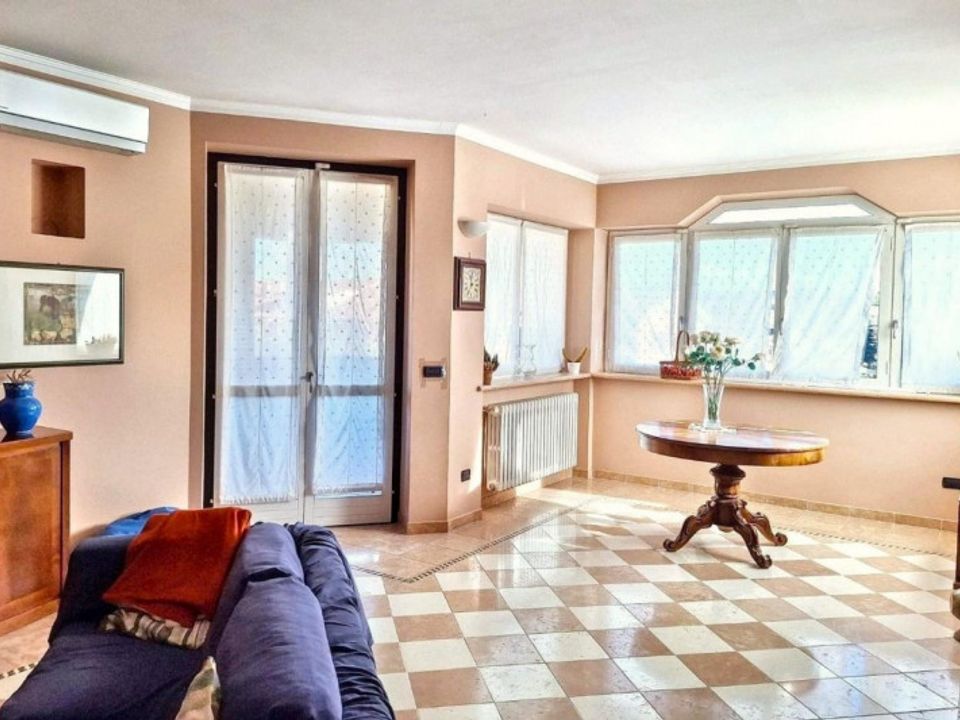 Villa i Bene Vagienna, Cuneo - foto 2
