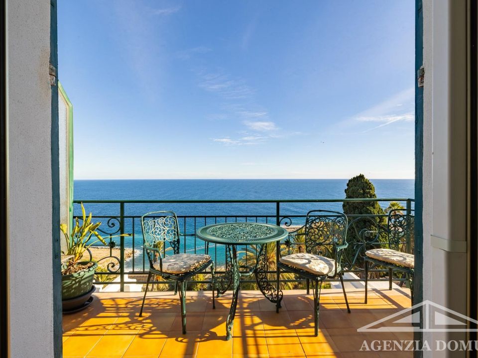 Lejlighed i Bordighera, Imperia - foto 4