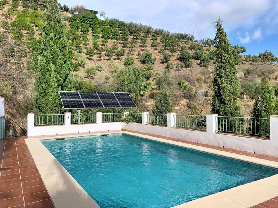 Villa i Comares, Malaga - foto 1