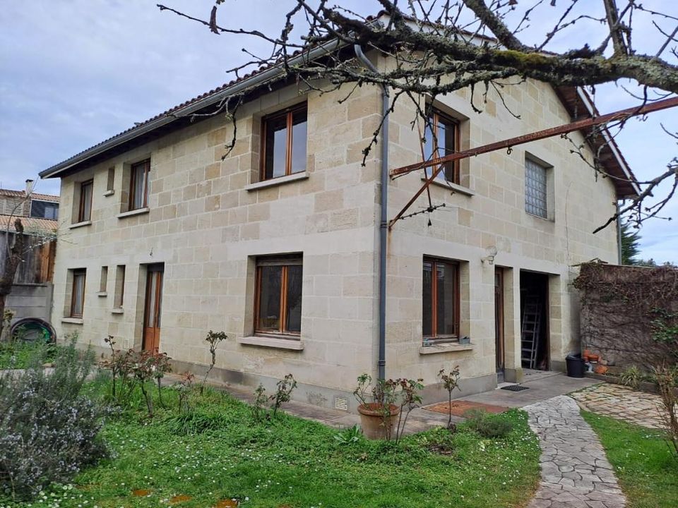 Villa a Le Bouscat, Gironde - foto 1