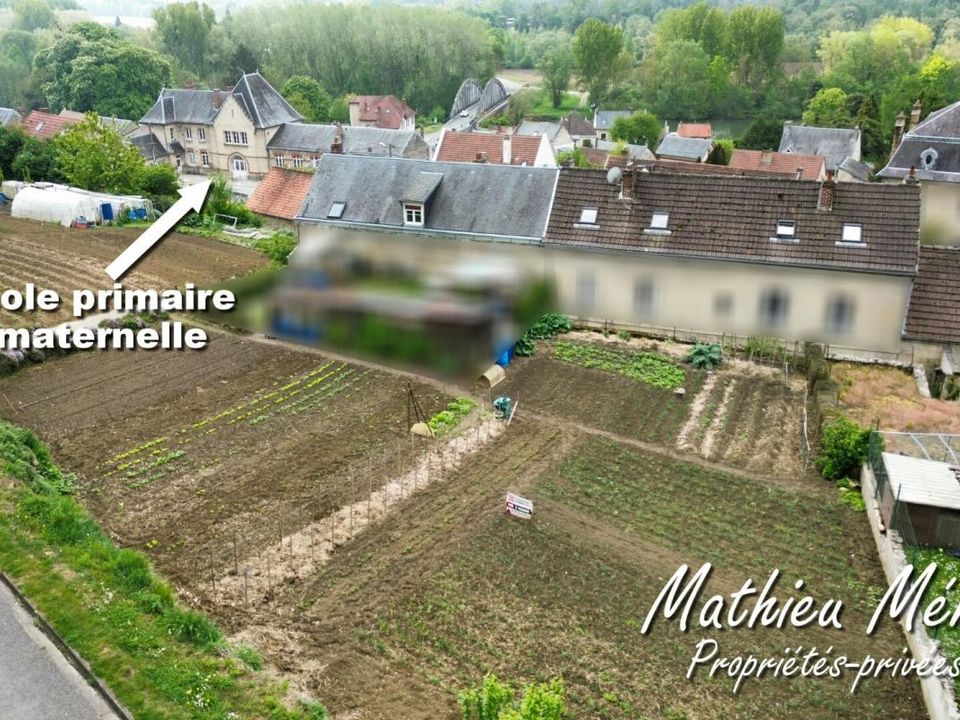 Helårsgrund i Soissons, Aisne - foto 1