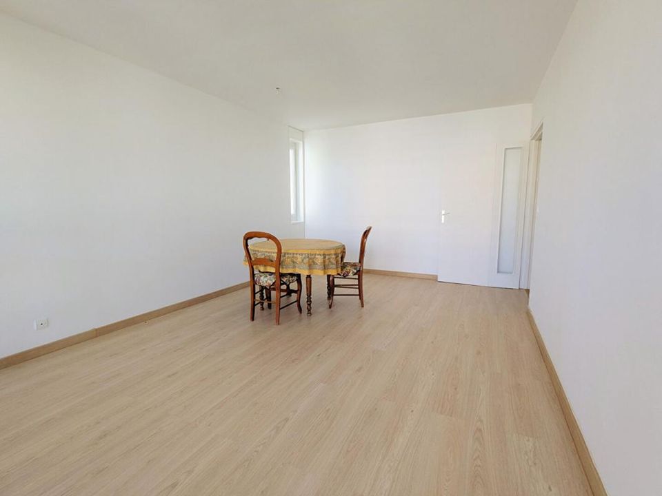 Lejlighed i Villeurbanne, Rhone - foto 1