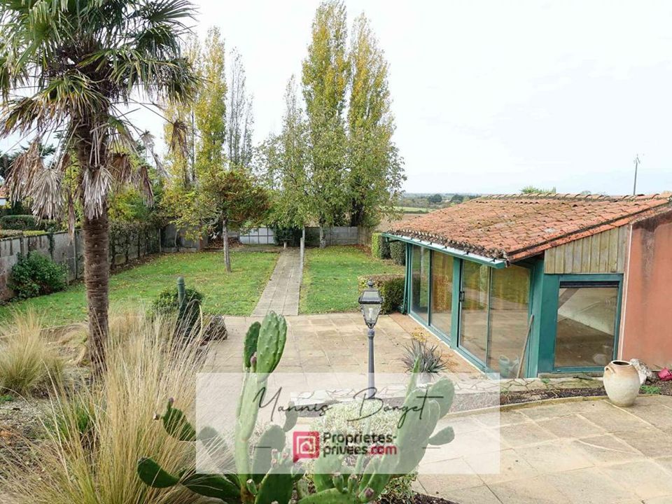 Villa i Saint-Fulgent, Vendee - bilde 1