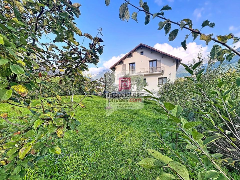 Villa i Ugine, Savoie - foto 1