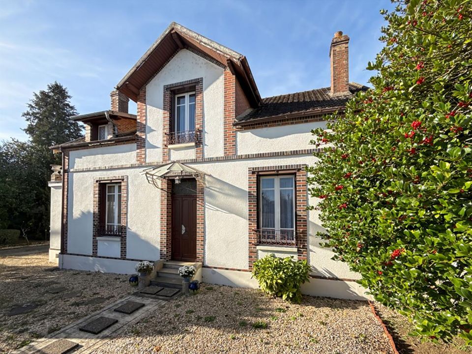 Villa i Saint-Clément, Yonne - foto 1