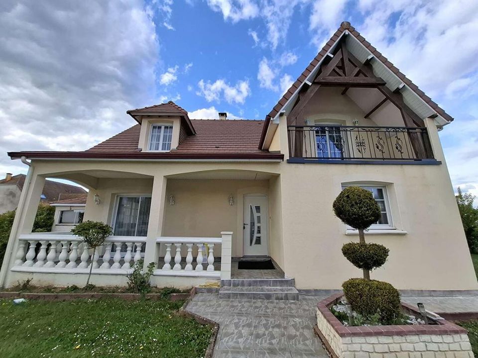 Villa i L'Aigle, Orne - foto 1