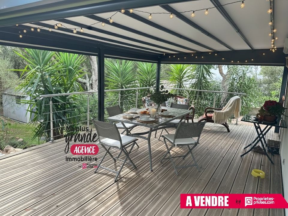 Villa i Sainte-Lucie de Porto-Vecchio, Corse-du-Sud - foto 1