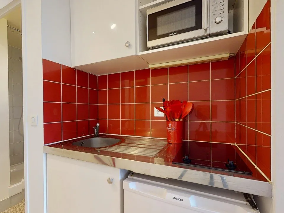 Propiedad comercial en Saint-Ouen, Seine-Saint-Denis - foto 5